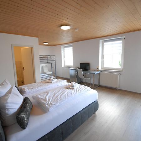 Hôtel Adler Treuchtlingen Extérieur photo
